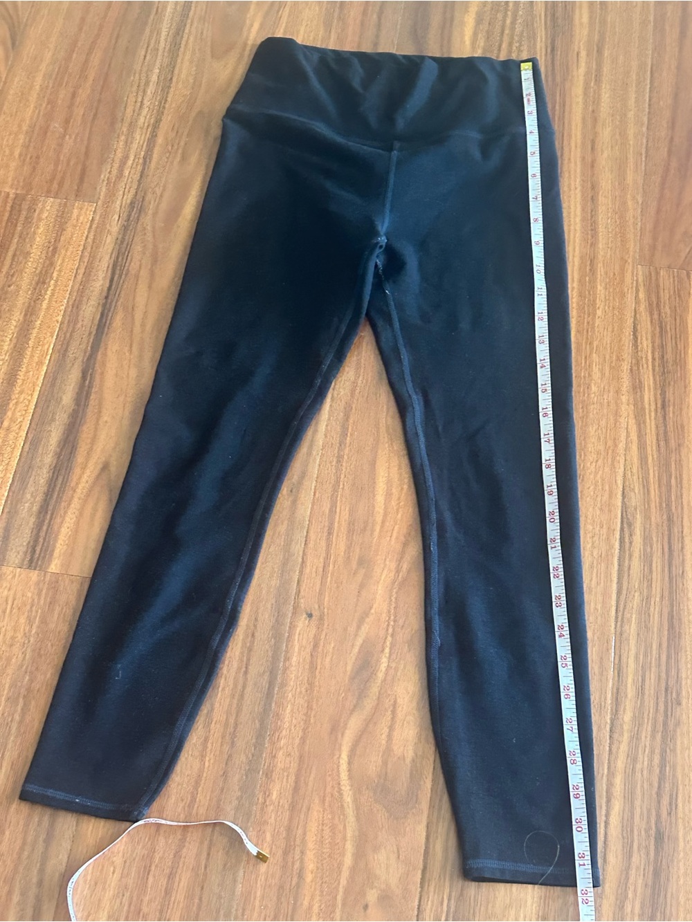 Vuori Women’s Black Clean Elevation Leggings - Picture 10 of 11
